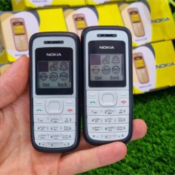 گوشی نوکیا ساده 1200 کلاسیک شکلک دار